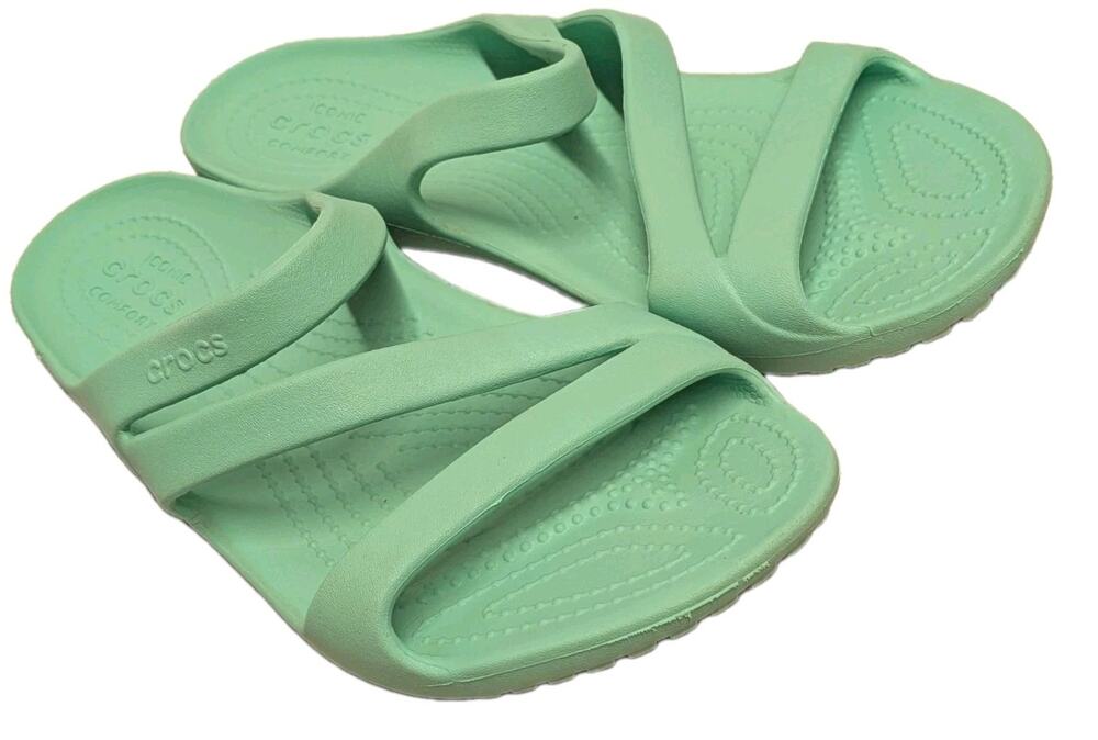 CROCS Kadee II 2 Sandals Women's Sz 8 Mint Green Slip On Strappy Lightweight